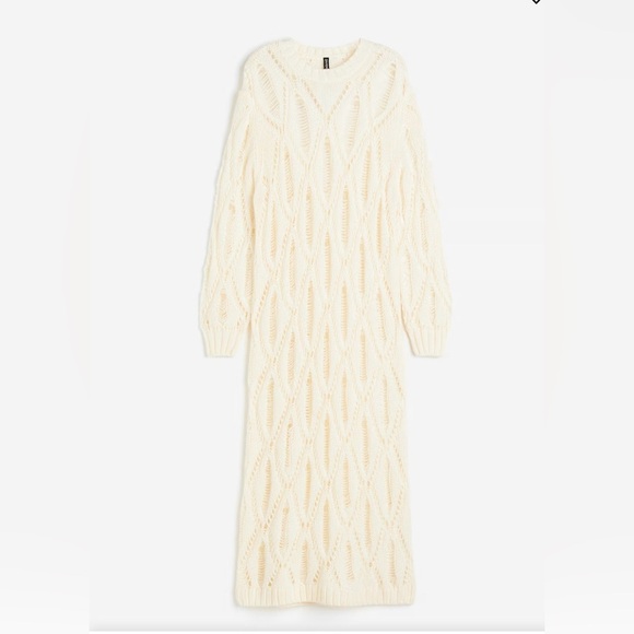 H&M Dresses & Skirts - H&M Ivory Long Sleeve Knit Dress